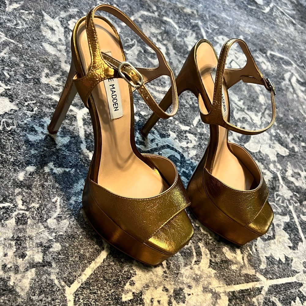 Steve Madden Gold Platform Heels